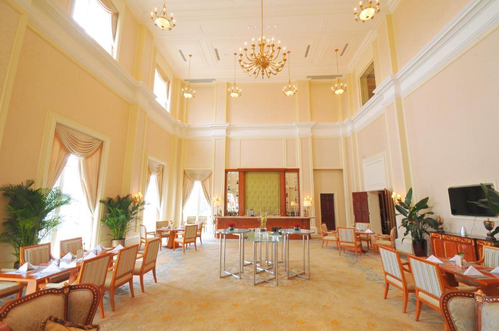 Greentown Shanghai Rose Garden Resort ภายนอก รูปภาพ